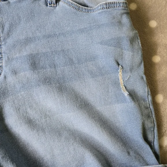 Royalty For Me Plus Size Blue Jean Shorts Cuffed Hem - Size 20 - Picture 4 of 10